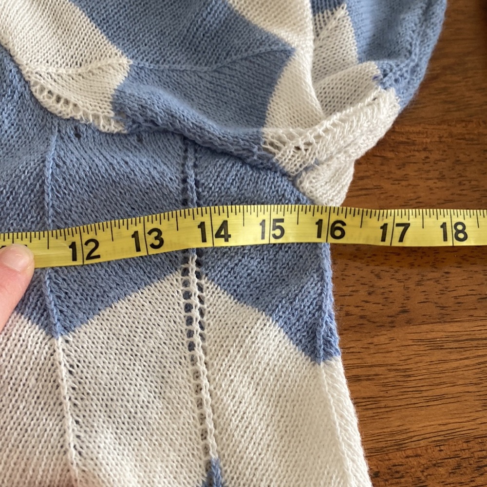 Pretty Cardigan - Picture 5 of 5